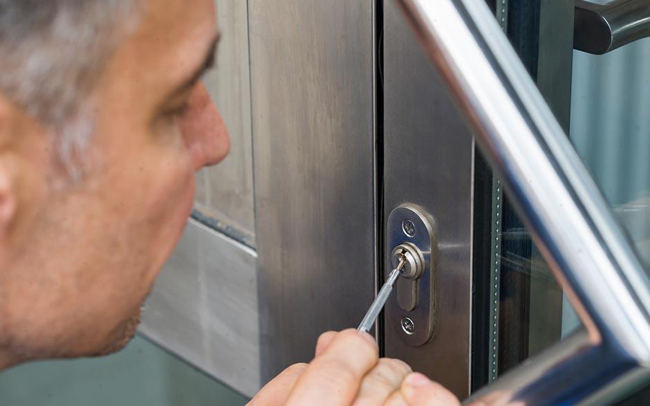 serrure porte Paris 12